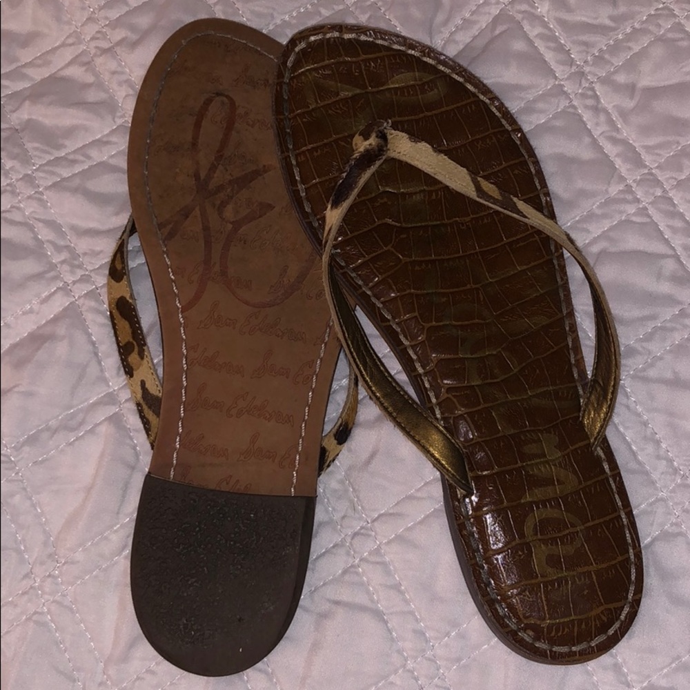 Sandals - Picture 2 of 2